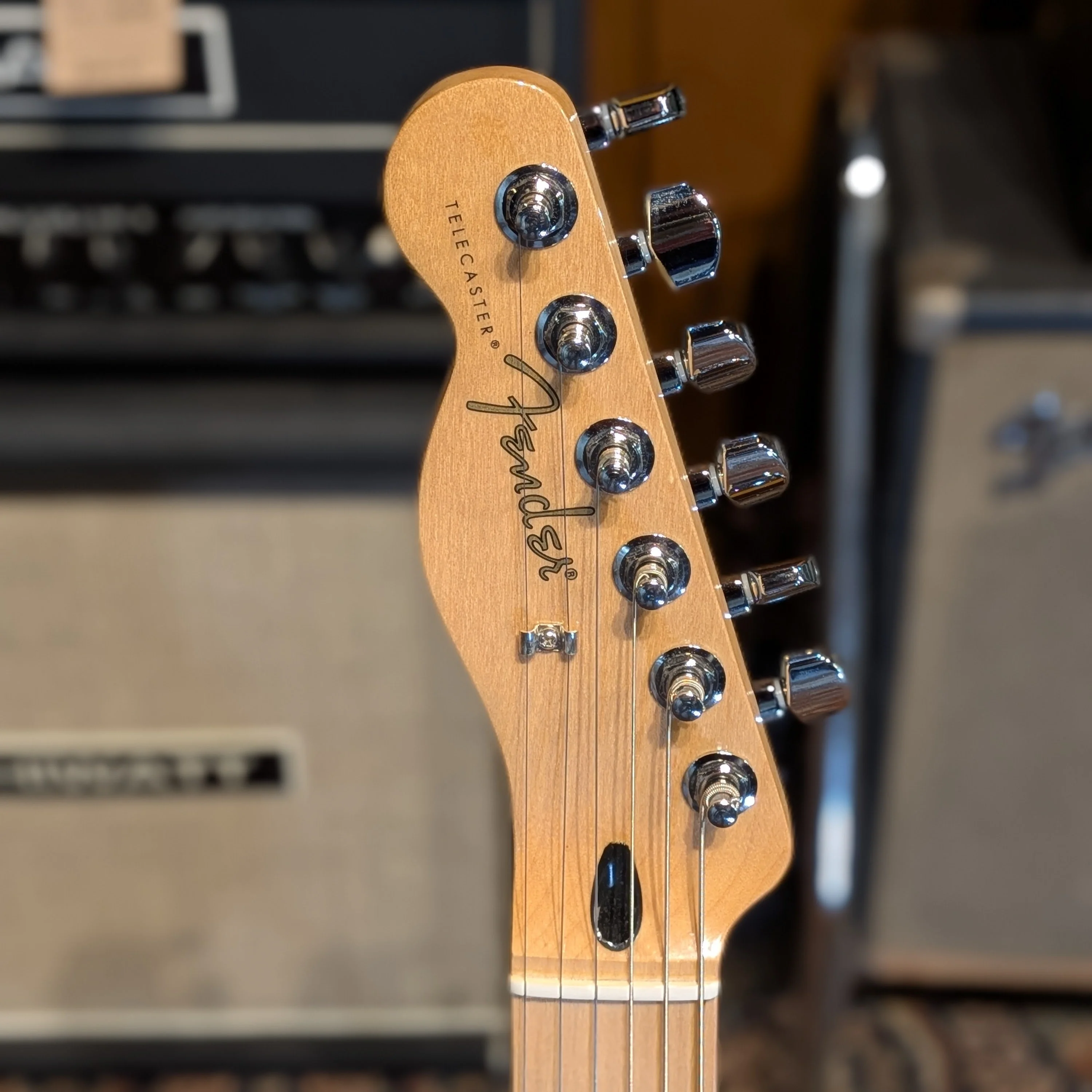 Fender Player Telecaster Left-Handed with Maple Fretboard 2022 - Butterscotch Blonde - Image 5