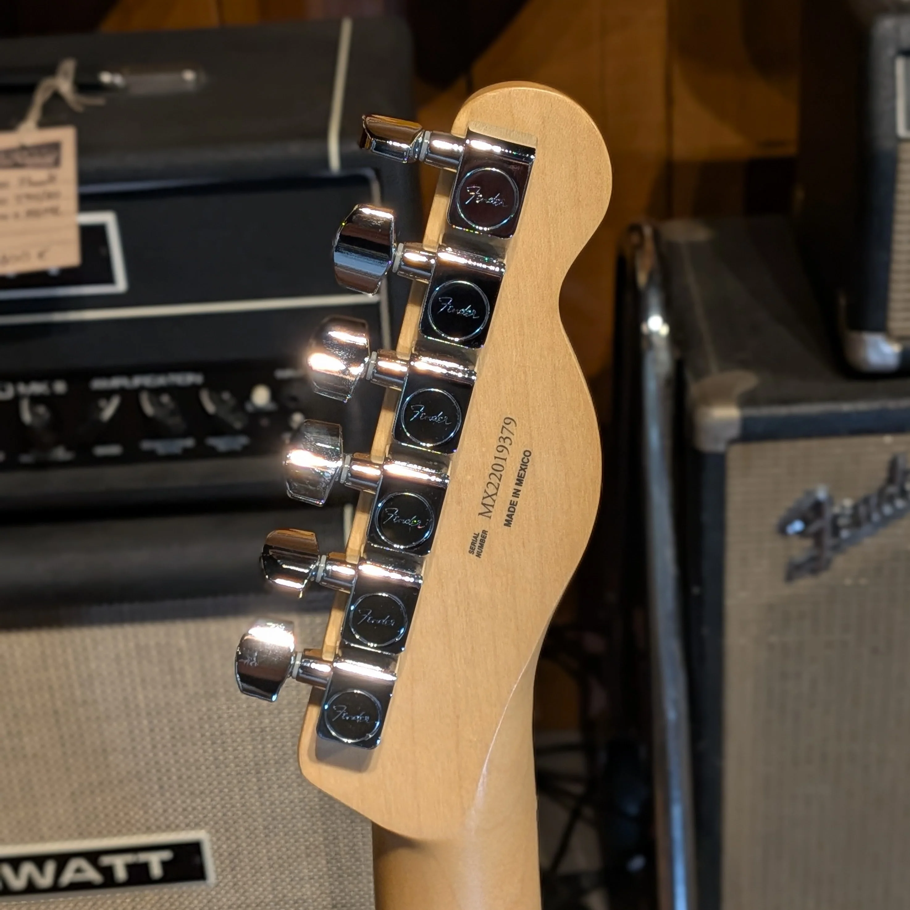 Fender Player Telecaster Left-Handed with Maple Fretboard 2022 - Butterscotch Blonde - Image 6