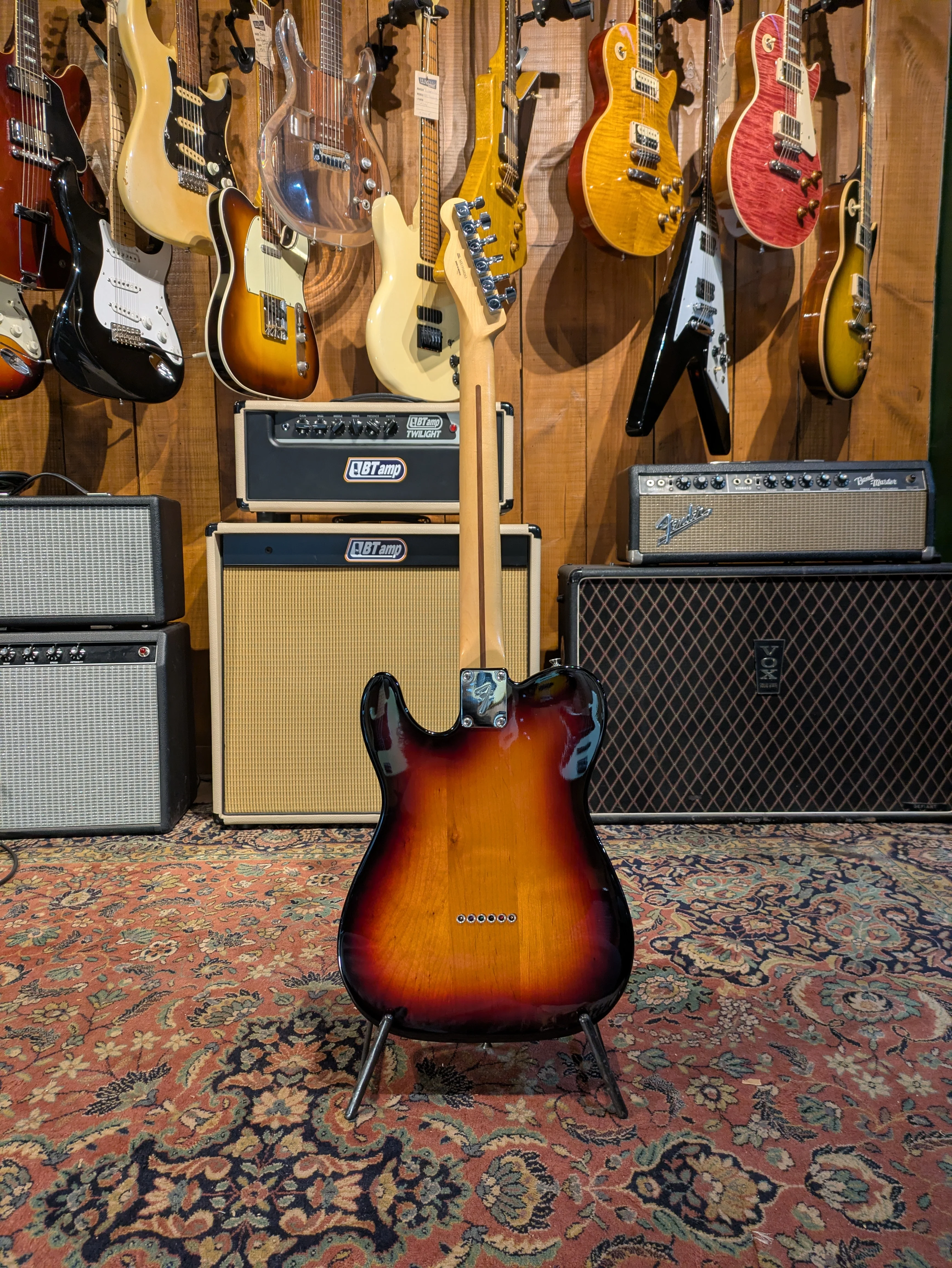 Fender Player Telecaster with Maple Fretboard - 2019 - 3-Color Sunburst - Image 4