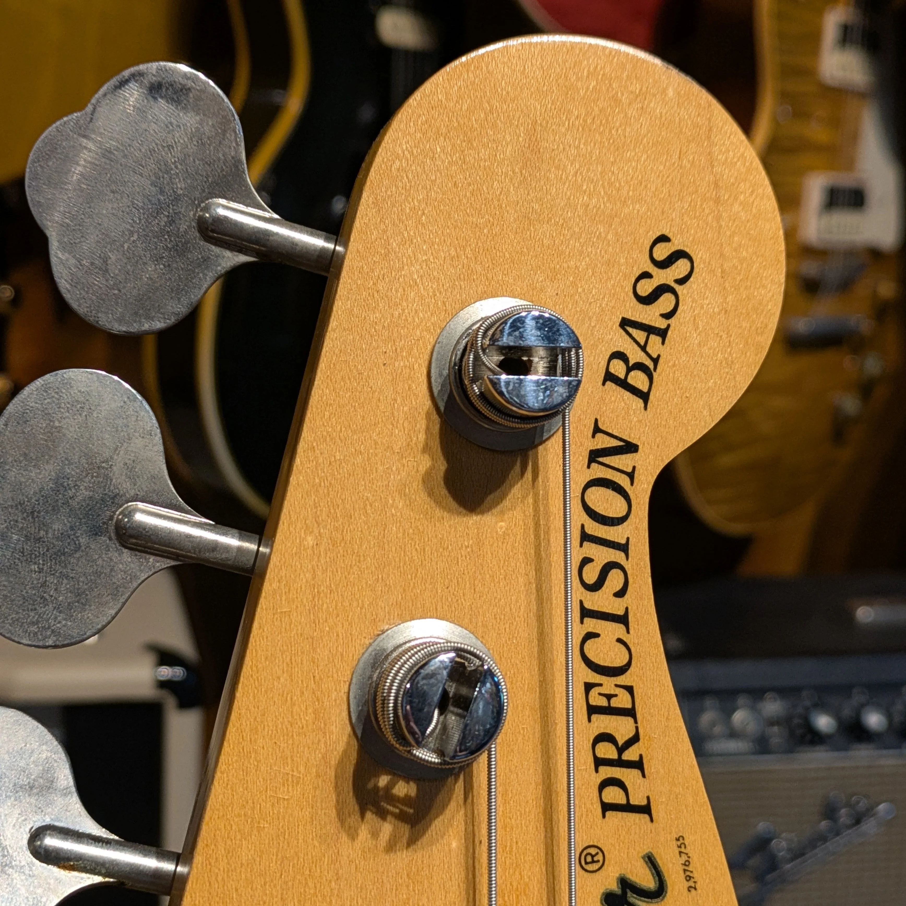 Fender Precision Bass with Rosewood Fretboard 1968 - Sunburst - Image 10