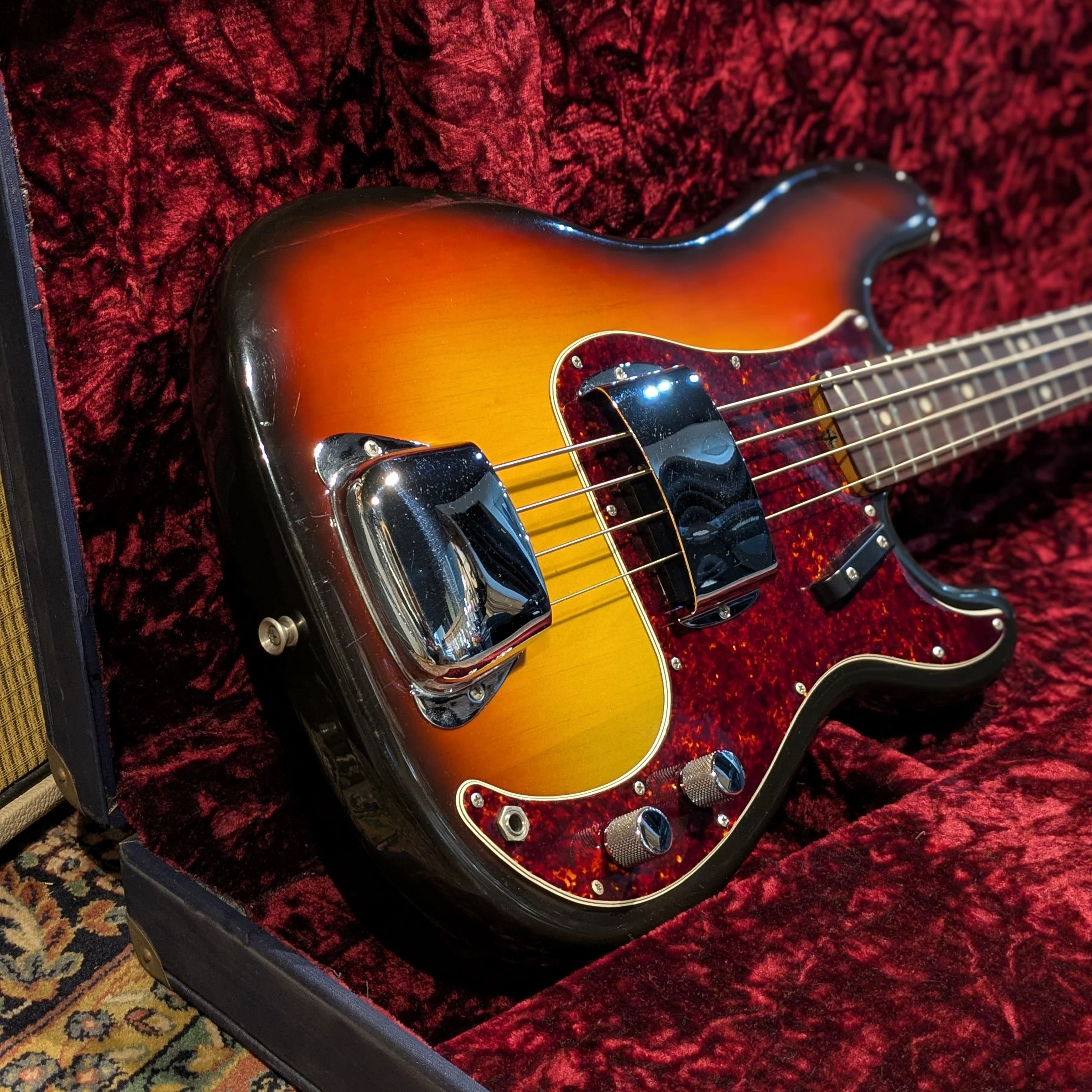 Fender Precision Bass with Rosewood Fretboard 1968 - Sunburst - Image 15