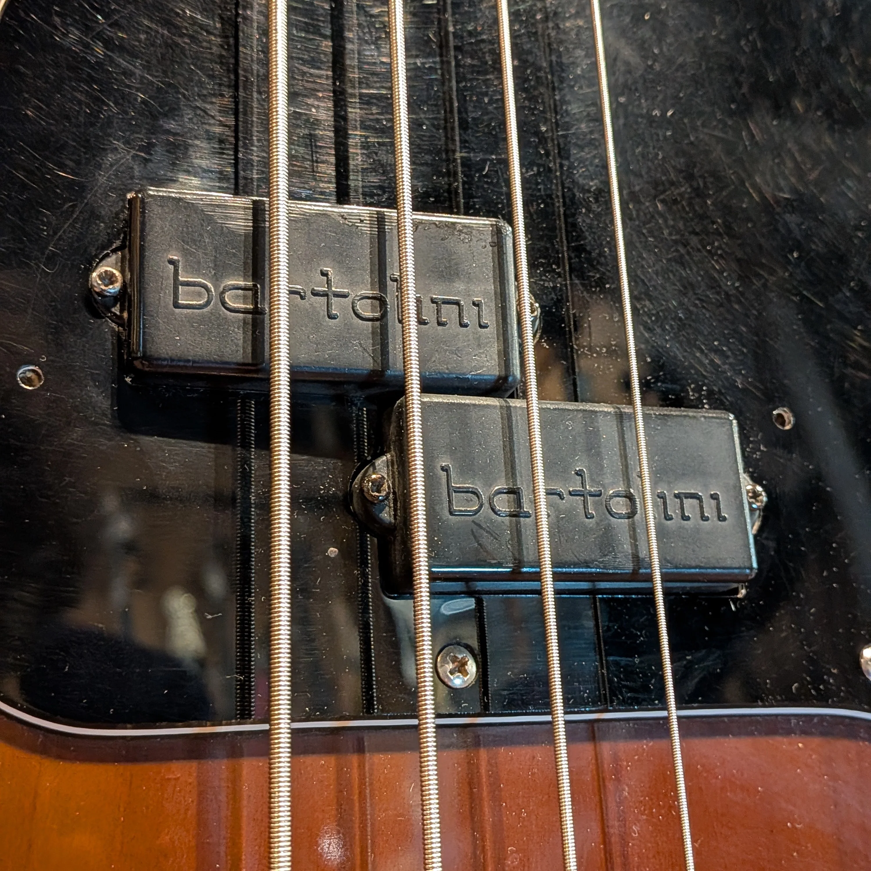 Fender Precision Bass with Rosewood Fretboard 1977 - 1978 - Mocha Brown - Image 9