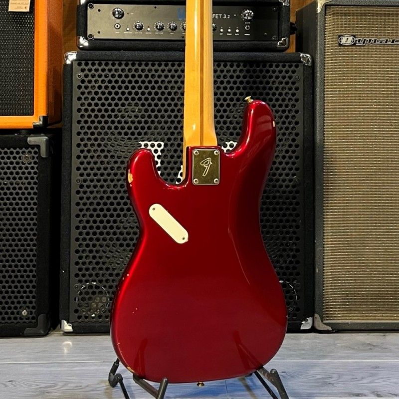 FENDER PRECISION SPECIAL CANDY APPLE RED (1982) - Image 3