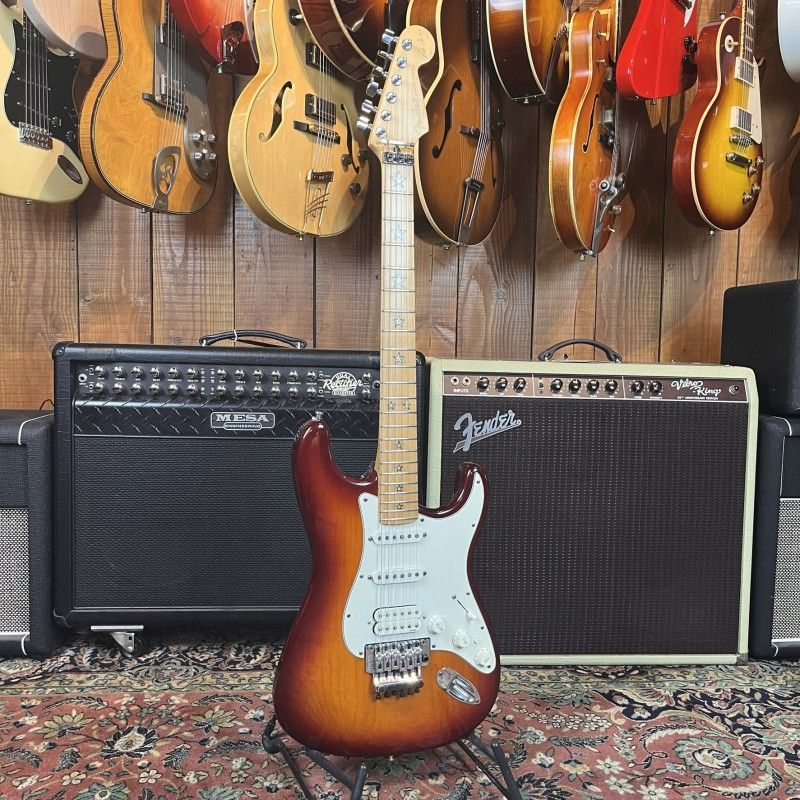 FENDER RICHIE SAMBORA STRATOCASTER 1993 CHERRY SUNBURST - Image 2