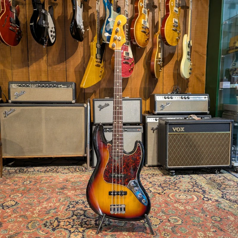 Fender Standard Jazz Bass - Image 3