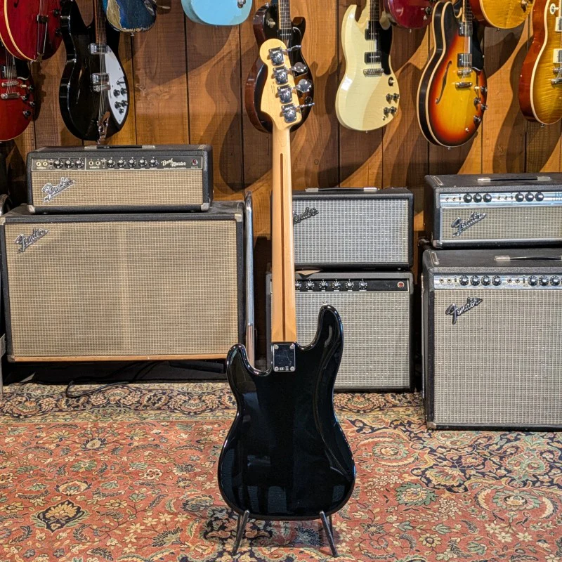 Fender Standard Precision Bass - Image 4