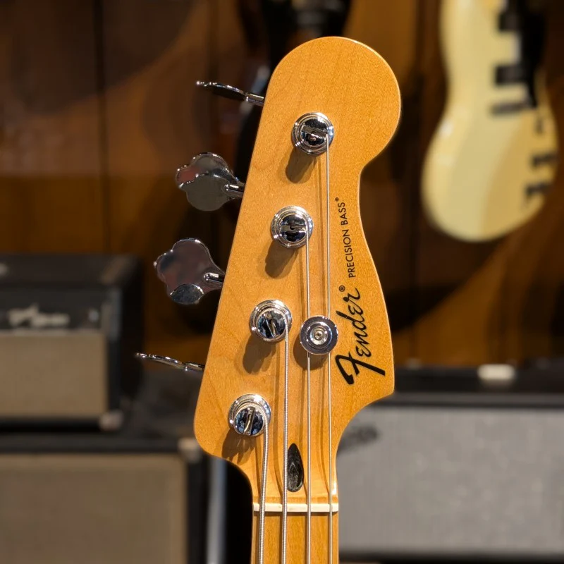 Fender Standard Precision Bass - Image 5