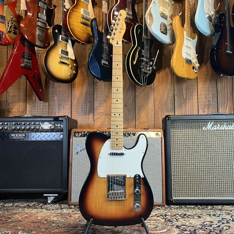 Fender Standard Telecaster 2015 - Image 3
