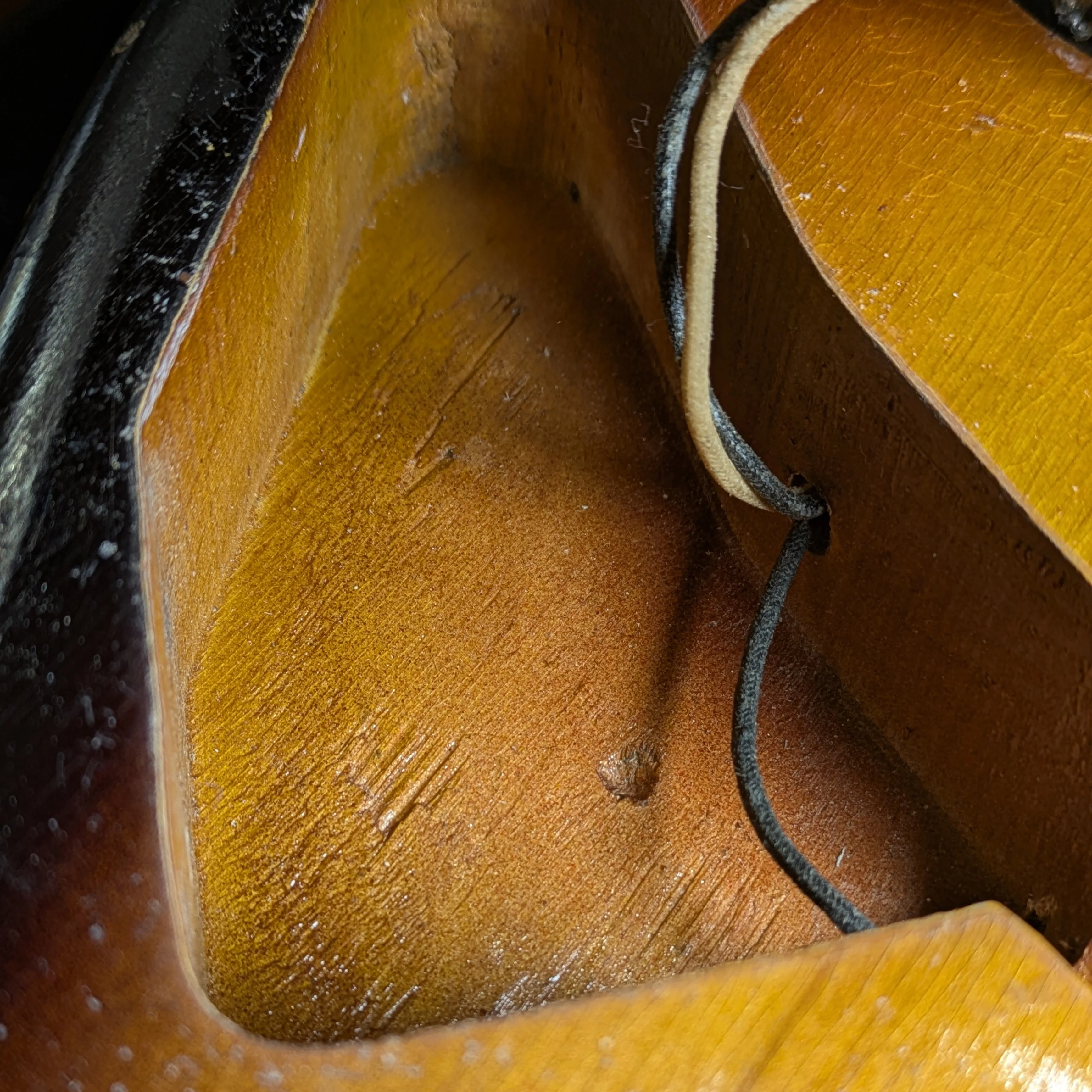 Fender Stratocaster 1958 - 3 Tone Sunburst - Image 36