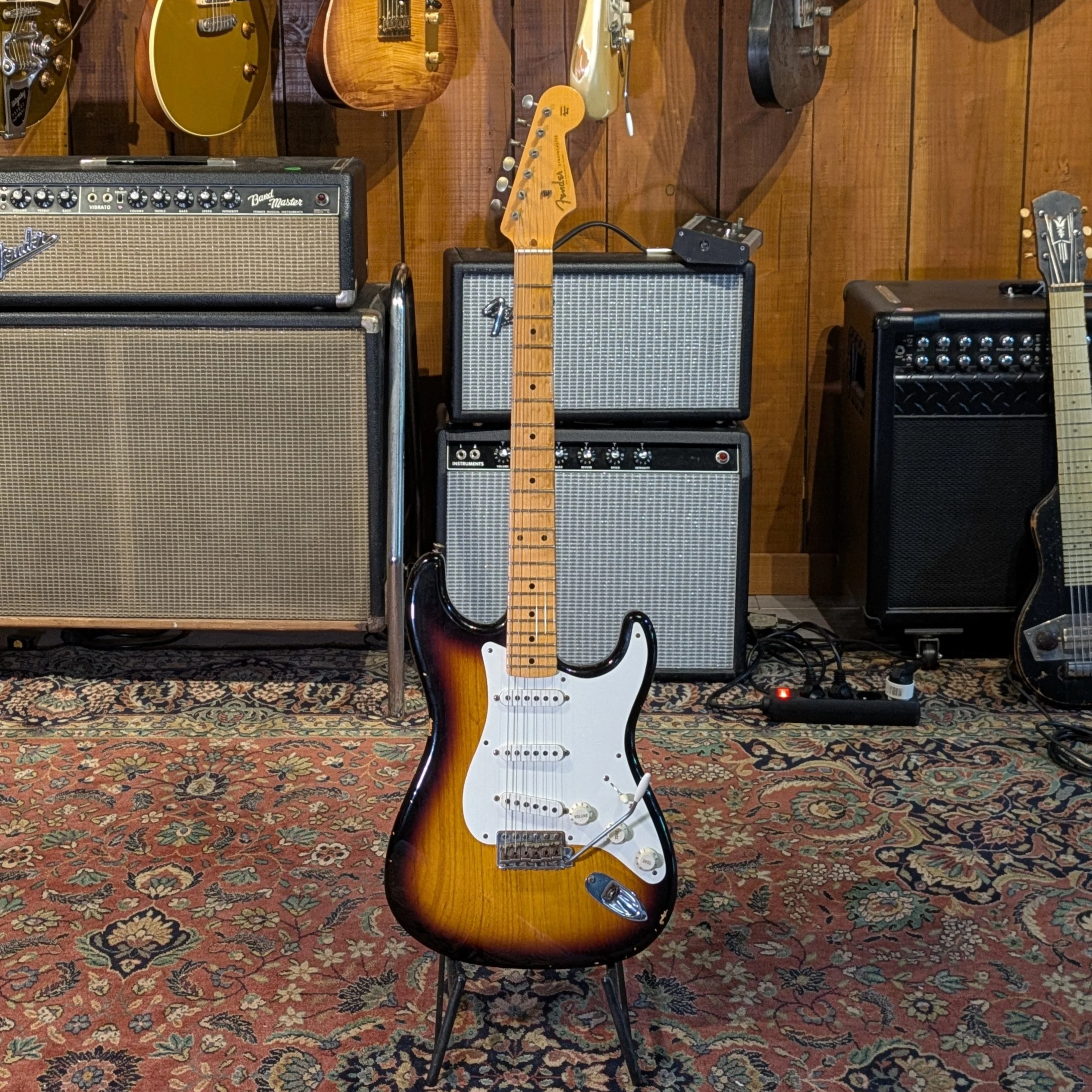Fender Stratocaster 56 Custom Shop Relic Sunburst / Swamp Ash - Image 3