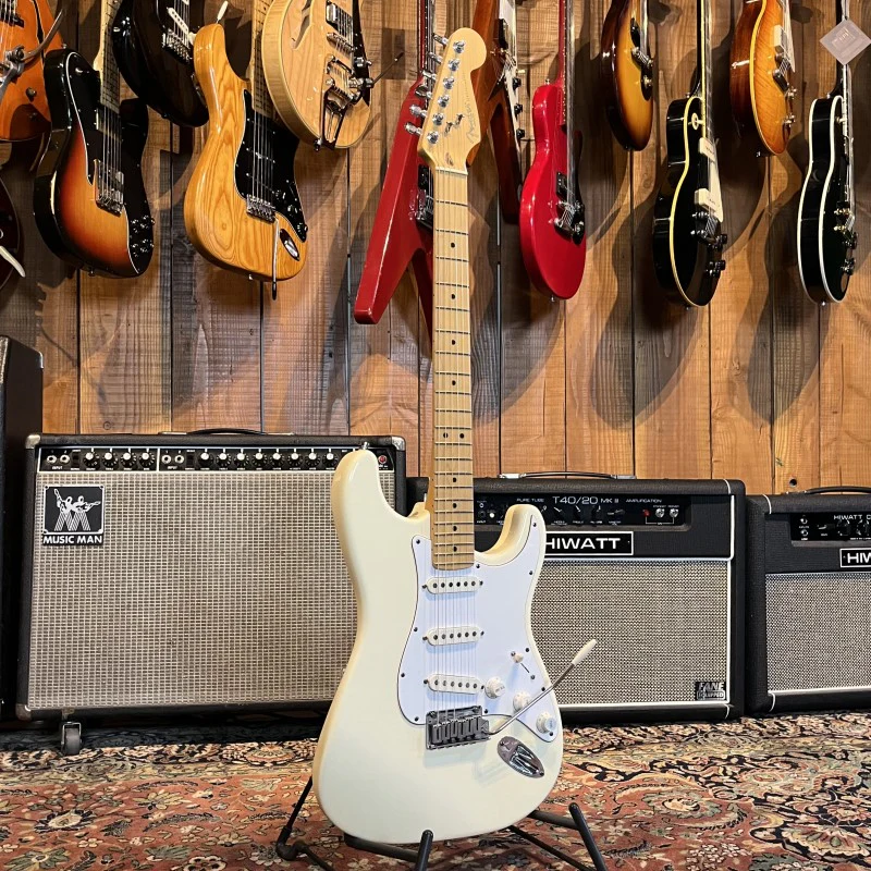 Fender Stratocaster American Standard (1995) USA - Image 2