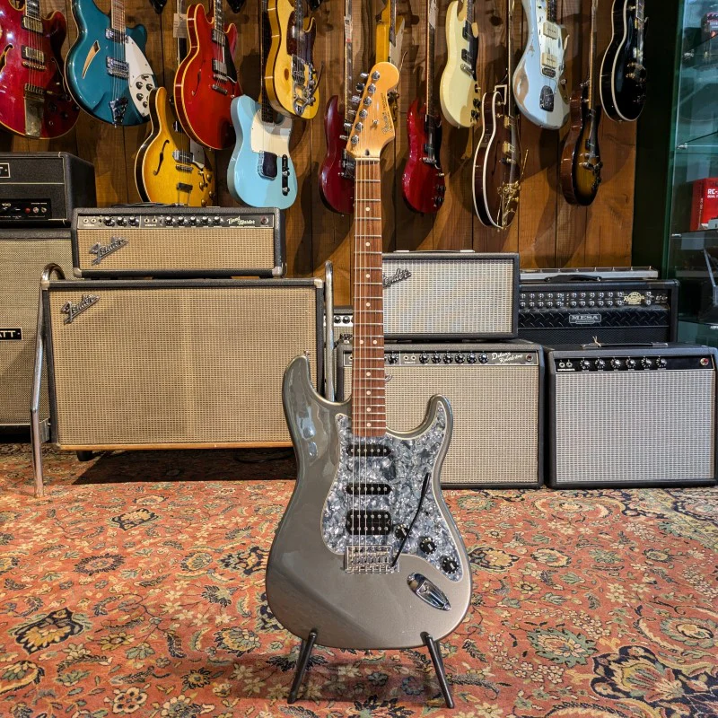 Fender Stratocaster HSS with Rosewood Fretboard - Chrome Silver - Image 3