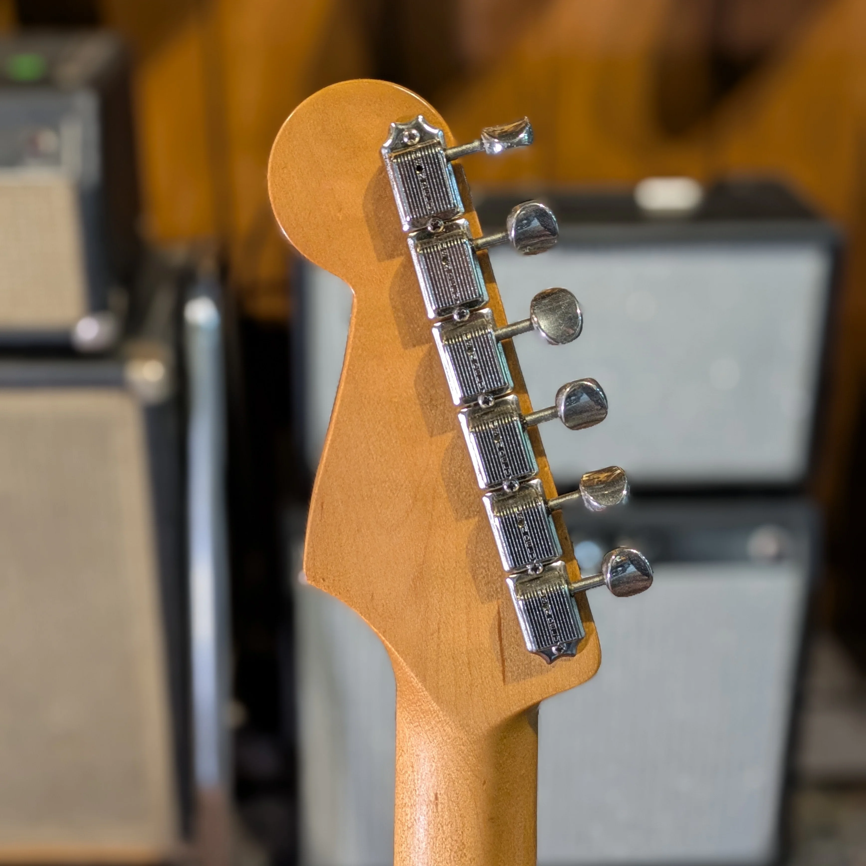 Fender Stratocaster (Neck and body assemble from different Fender) - Image 6