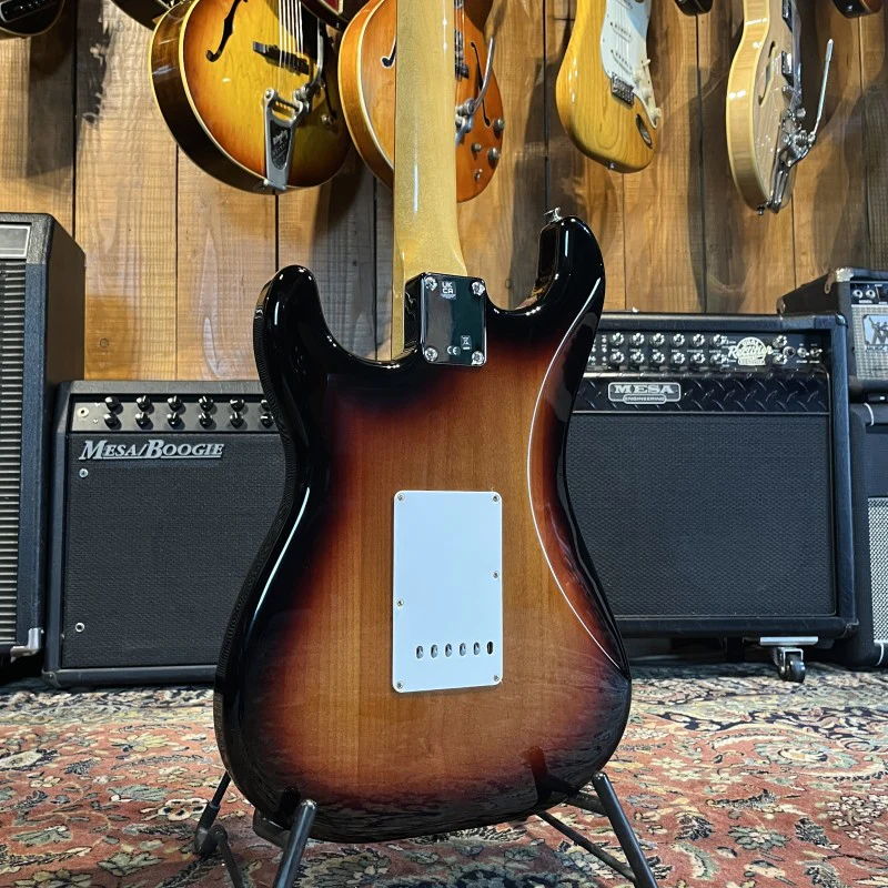 Fender Stratocaster Vintera 60s - Image 5