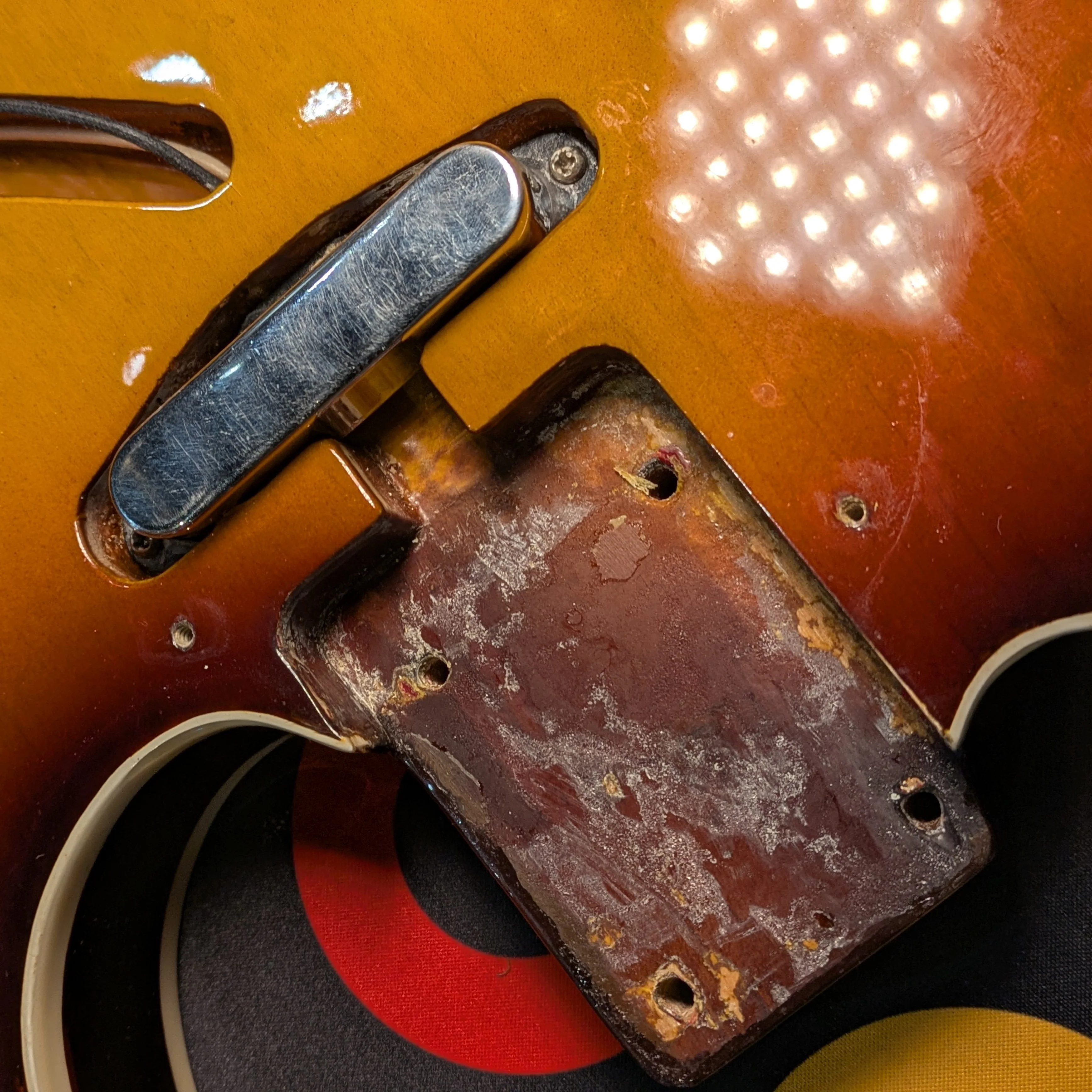 Fender Telecaster Custom 1964 - Sunburst Refin - Image 17
