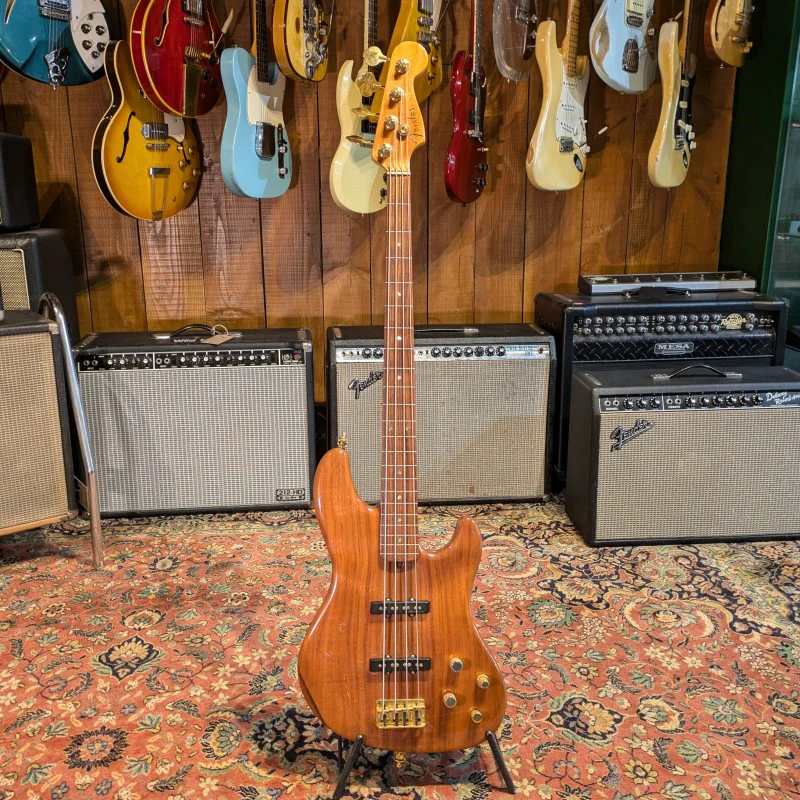 Fender Victor Bailey Artist Series Signature Fretless Jazz Bass - Image 3