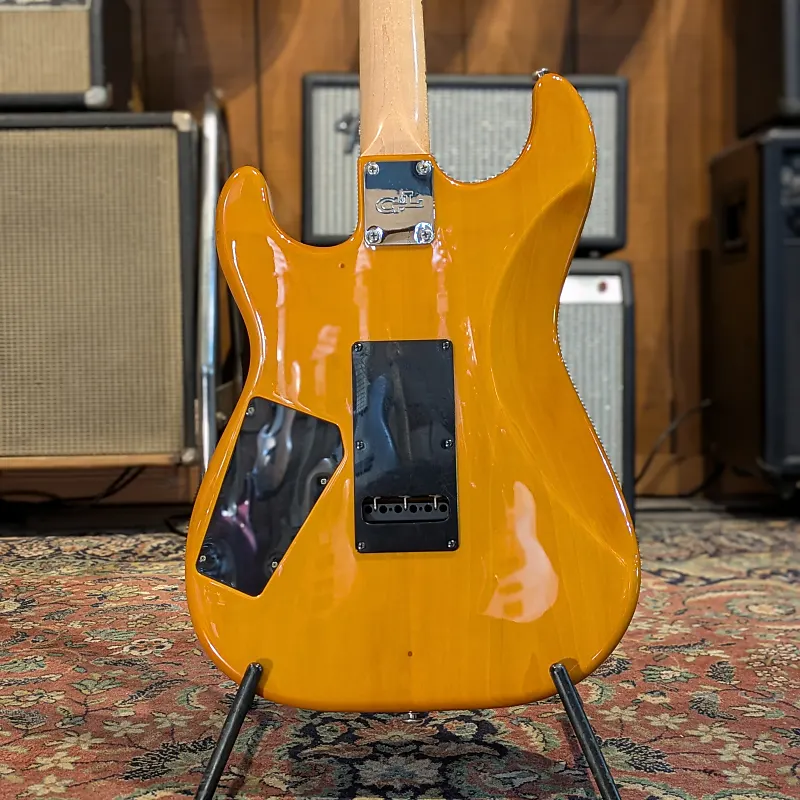 G&L Fullerton Deluxe Legacy HSS - Honey Burst - Image 3
