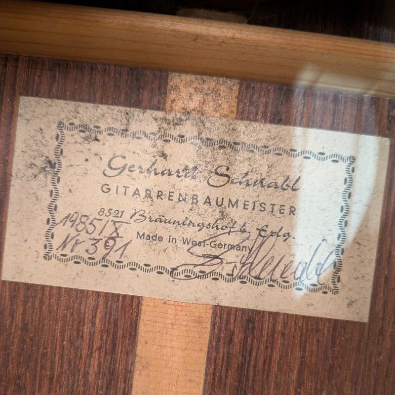 Gerhard Schnabl 8 STRINGS - Image 7