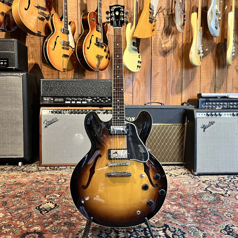 Gibson ES-335 Dot 2012 - Sunburst - Image 3