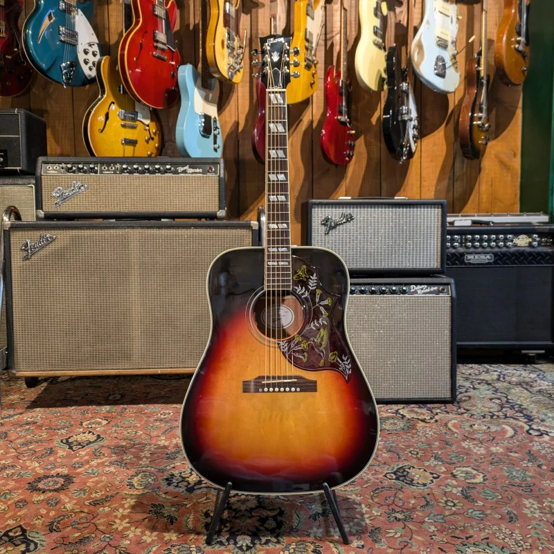 Gibson Hummingbird Standard 2021 - Tri Burst - Image 3