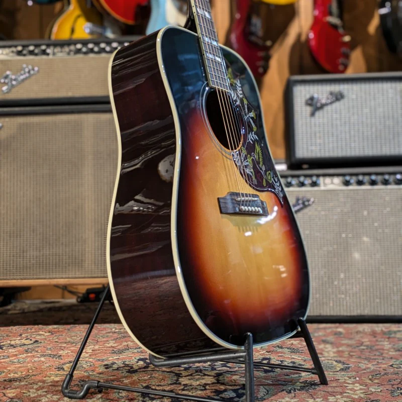 Gibson Hummingbird Standard 2021 - Tri Burst - Image 5