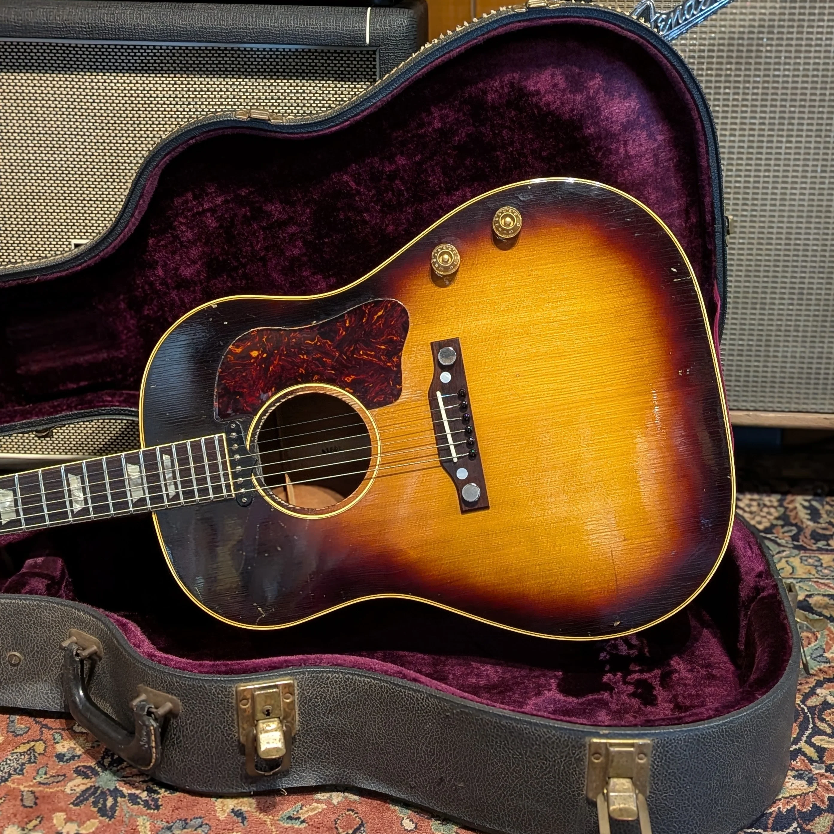 Gibson J-160E 1955 - Sunburst - Image 11