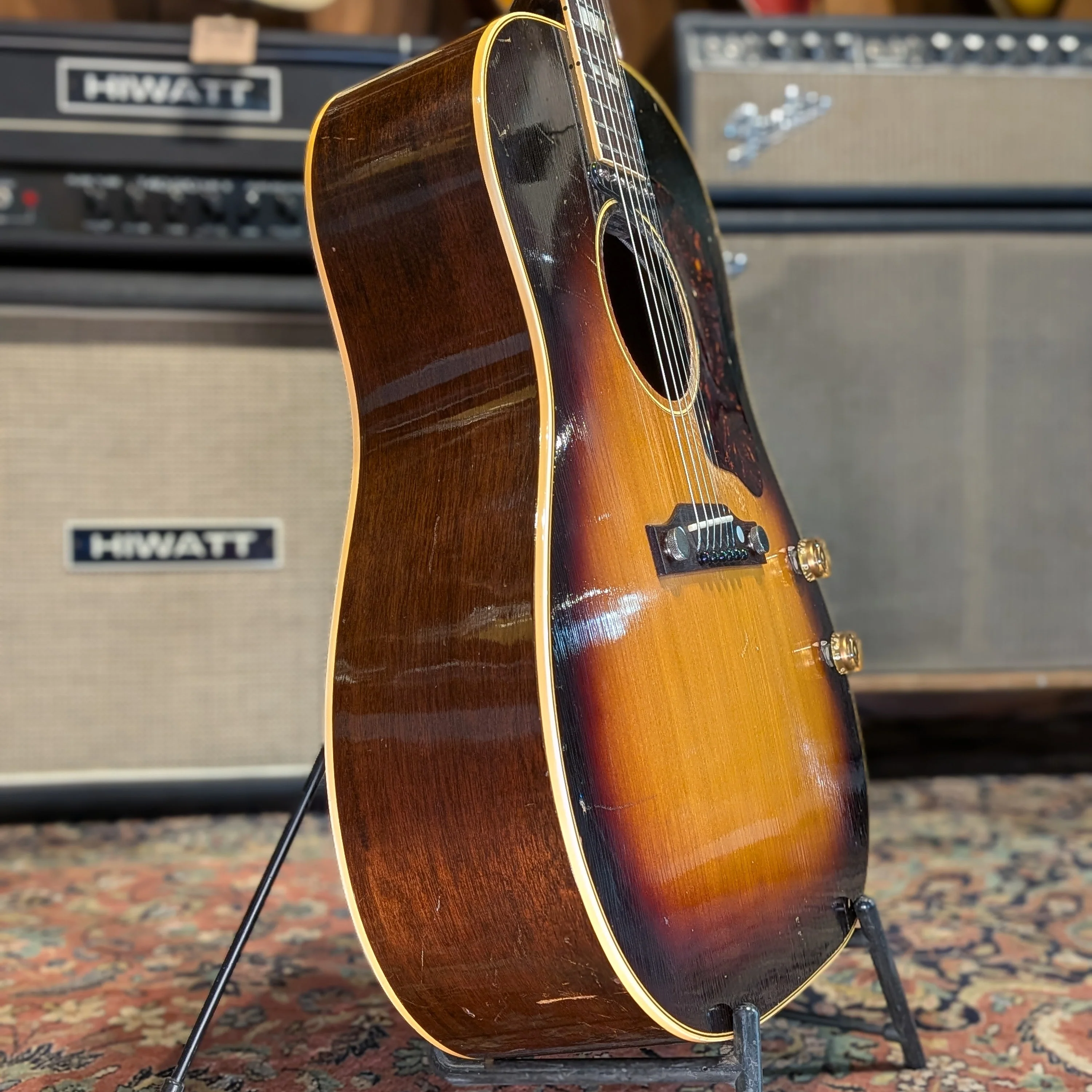 Gibson J-160E 1955 - Sunburst - Image 4