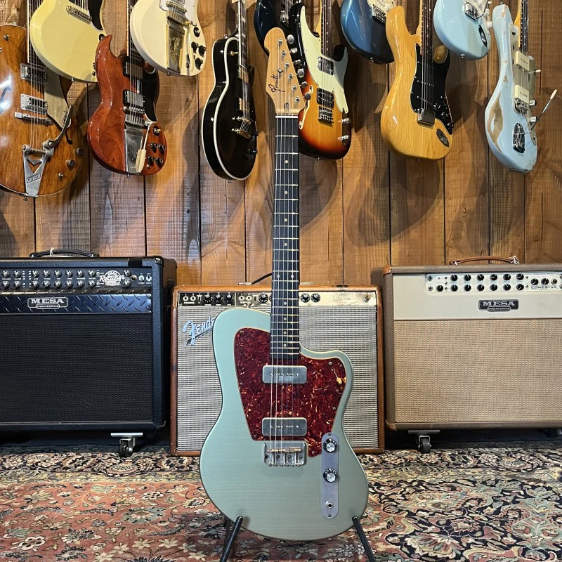 Girault Guitars California - Relic Green - Image 3
