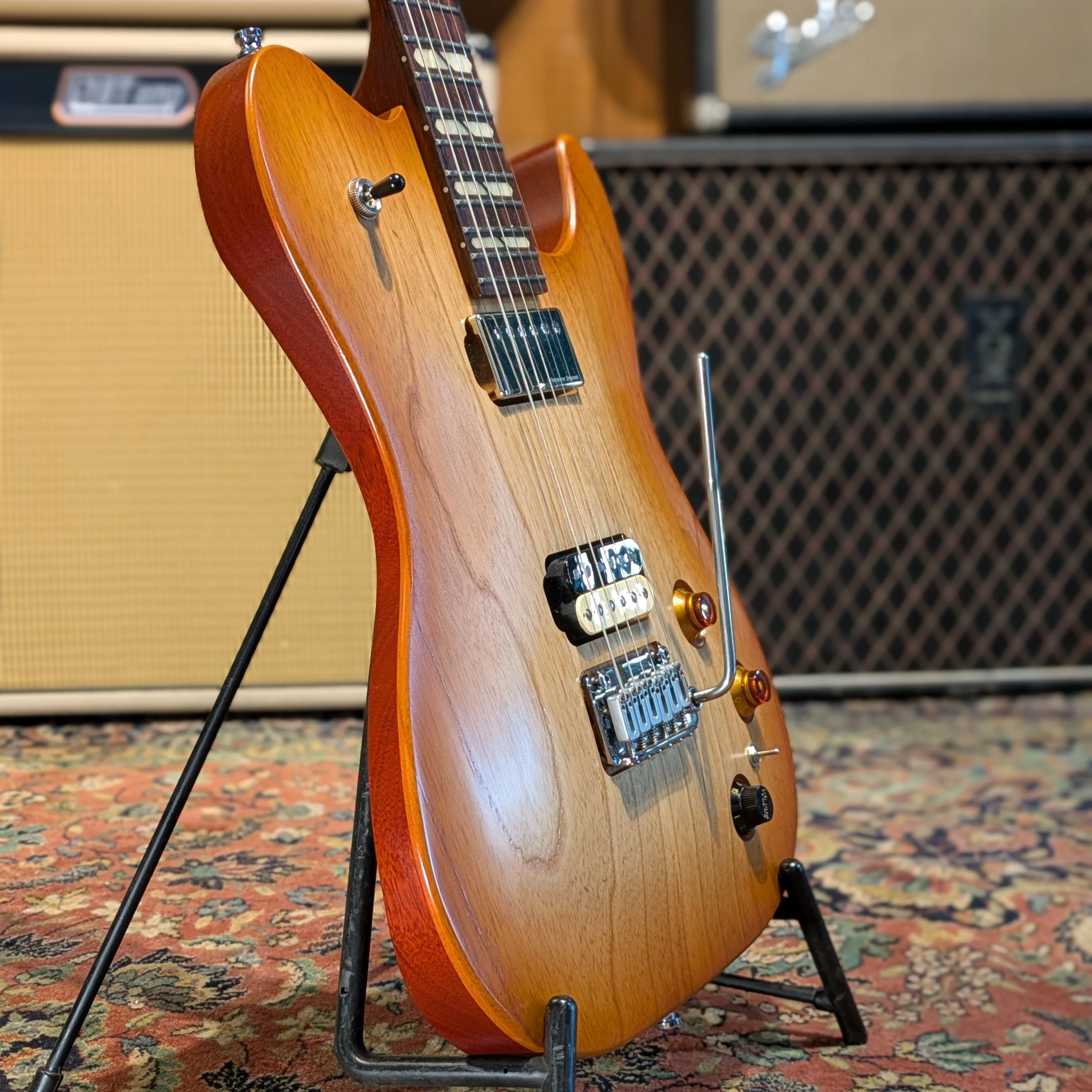 Godin Radium-X 2023 - Present - Rustic Burst - Image 4