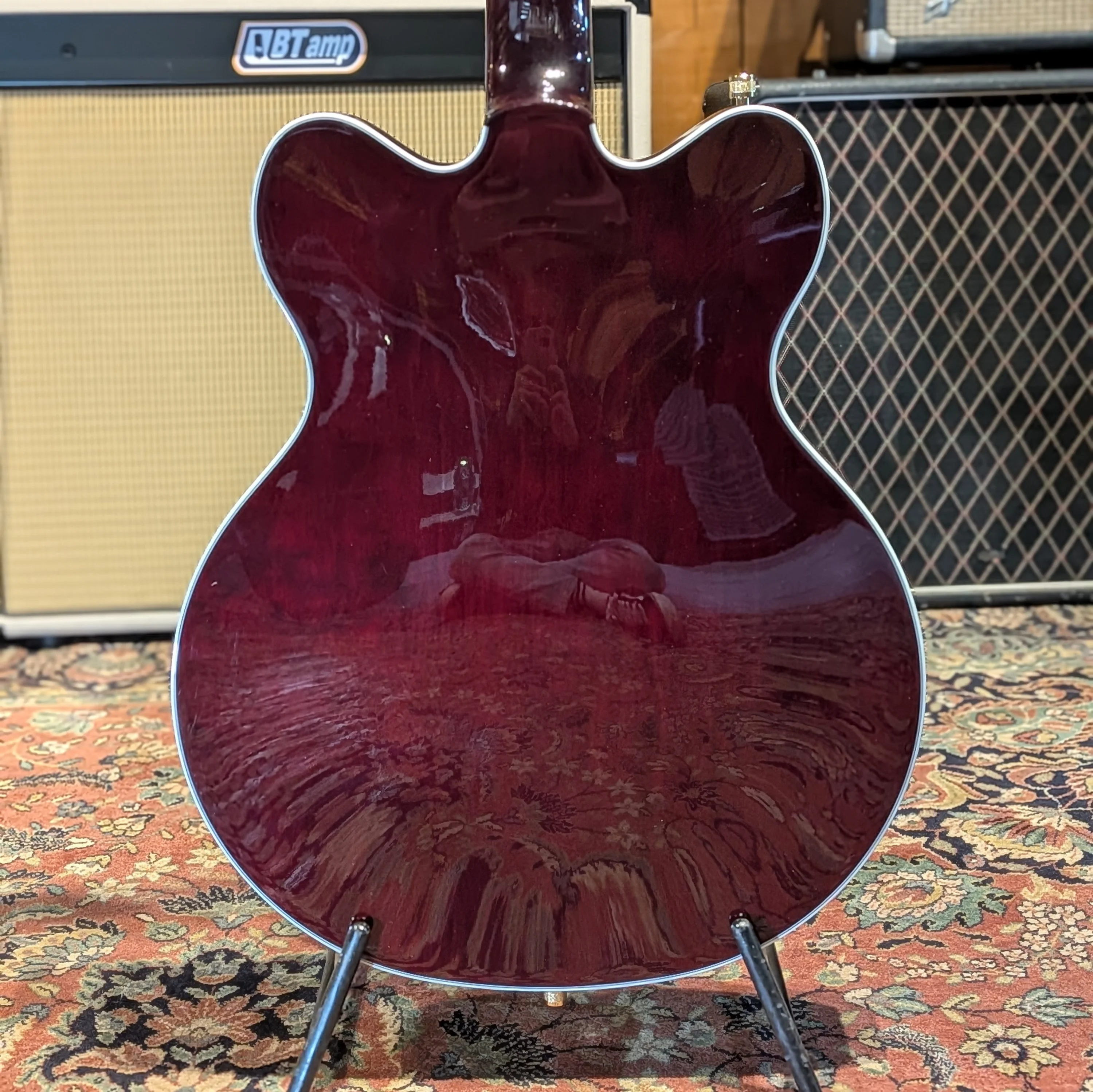 Gretsch G5422TG Electromatic Double Cutaway Hollow Body with Bigsby, Gold Hardware 2018 - Present - Walnut Stain - Image 2