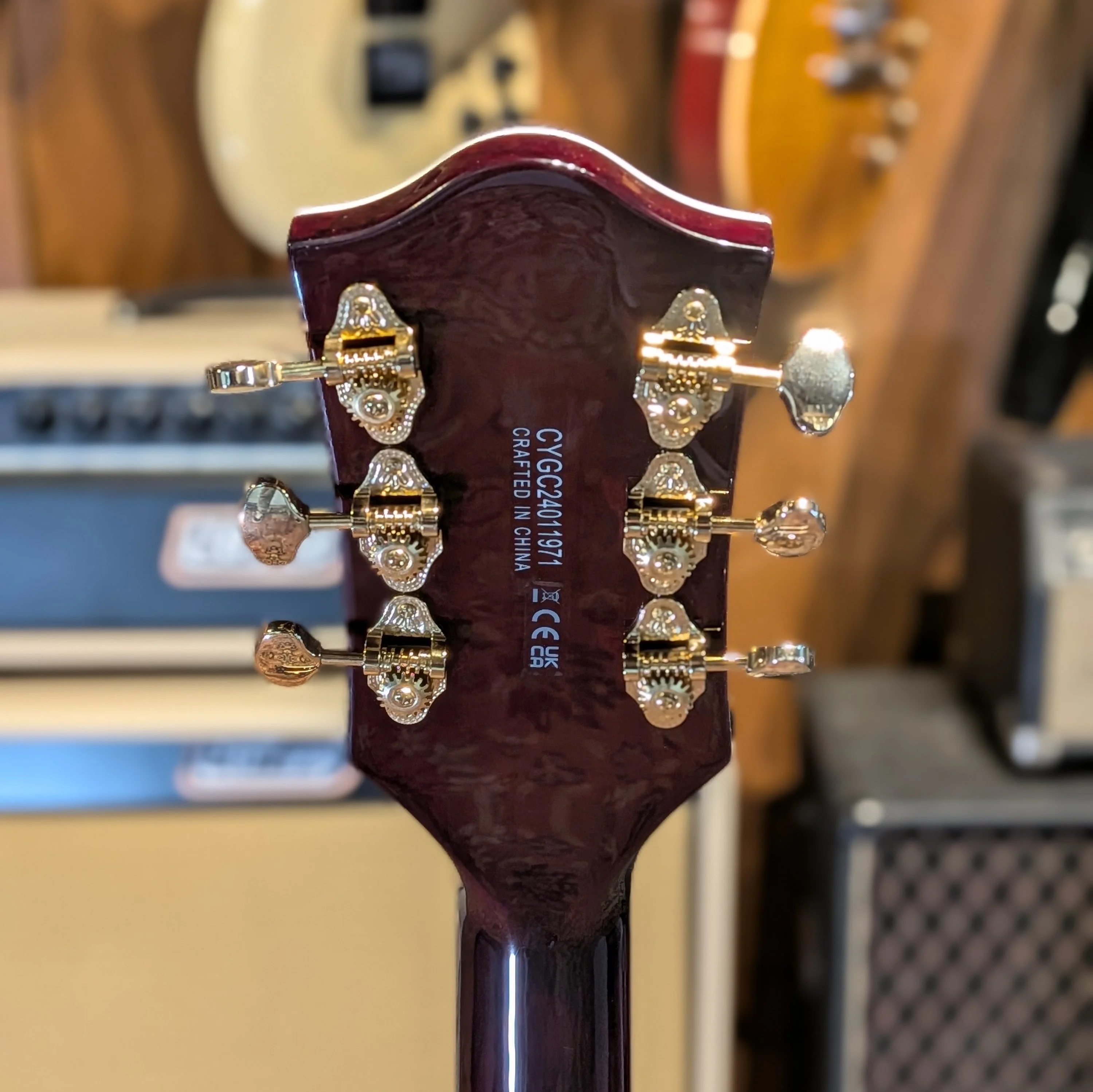 Gretsch G5422TG Electromatic Double Cutaway Hollow Body with Bigsby, Gold Hardware 2018 - Present - Walnut Stain - Image 6