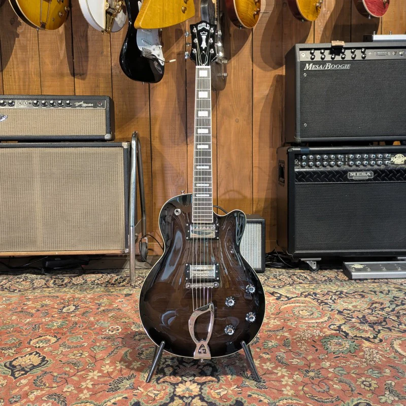 Guild Newark St. Collection Aristocrat Trans Black Burst - Image 4