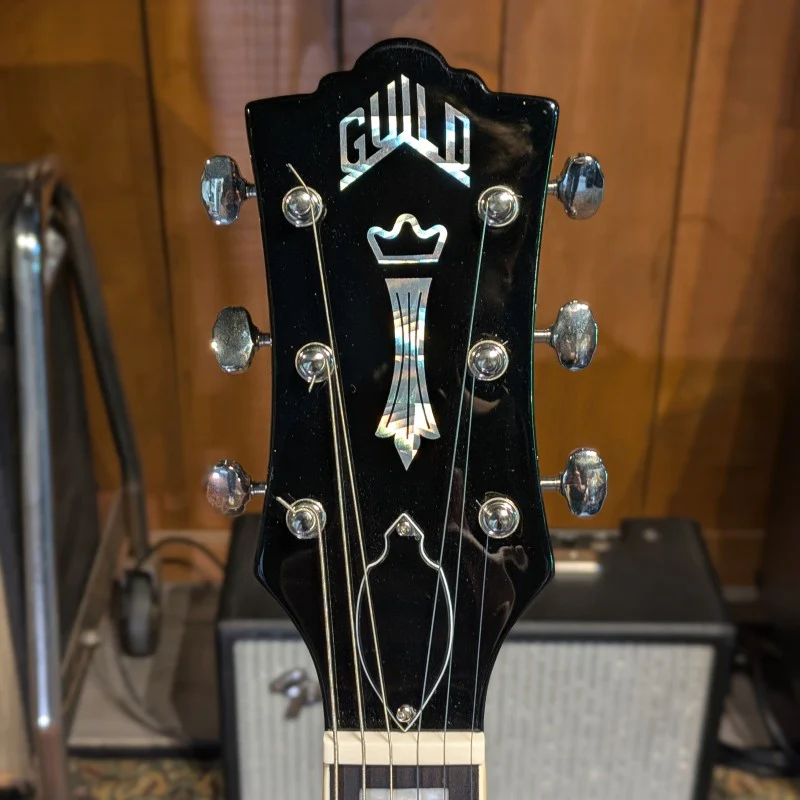 Guild Newark St. Collection Aristocrat Trans Black Burst - Image 6