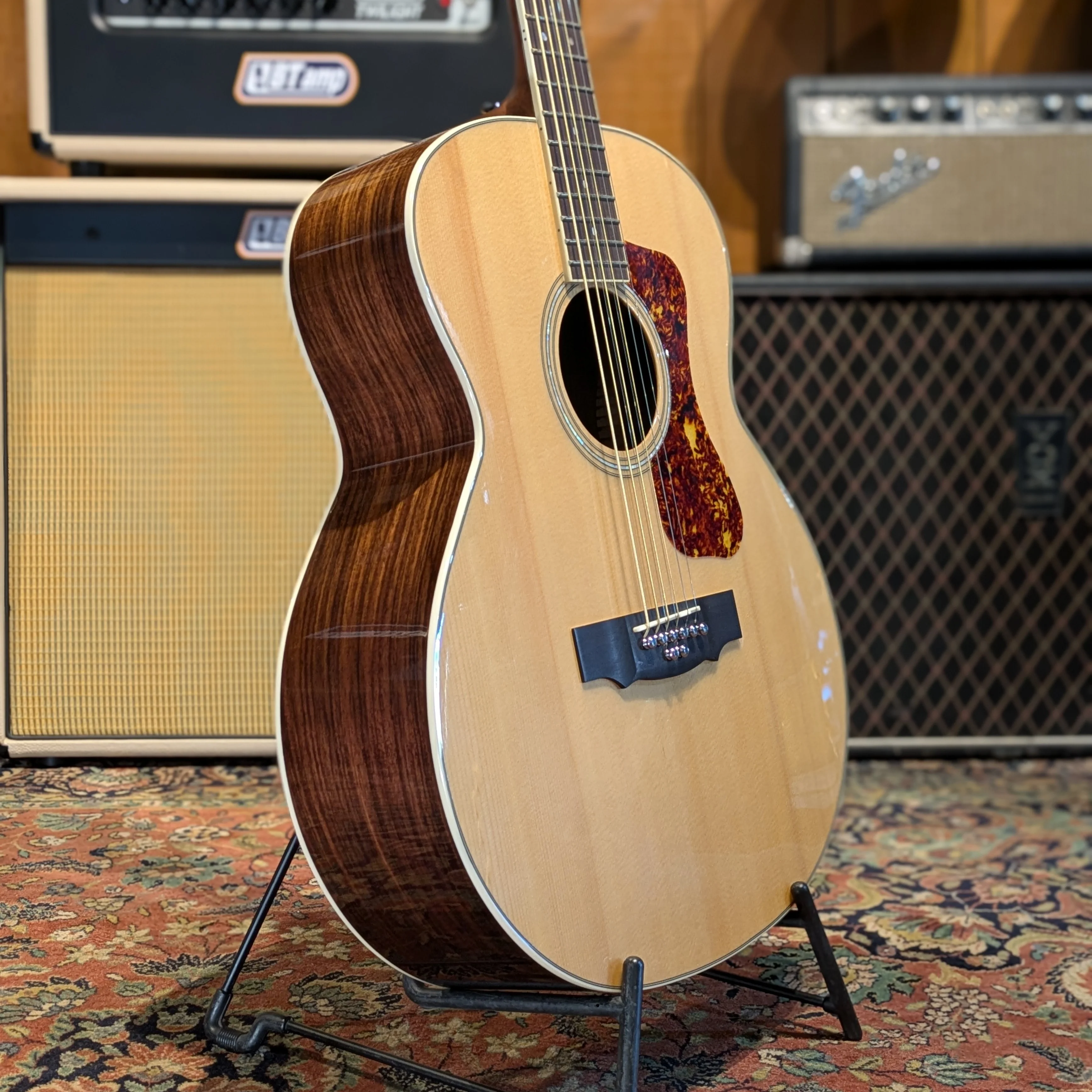 Guild Westerly Collection BT-258E Deluxe Baritone - Image 2