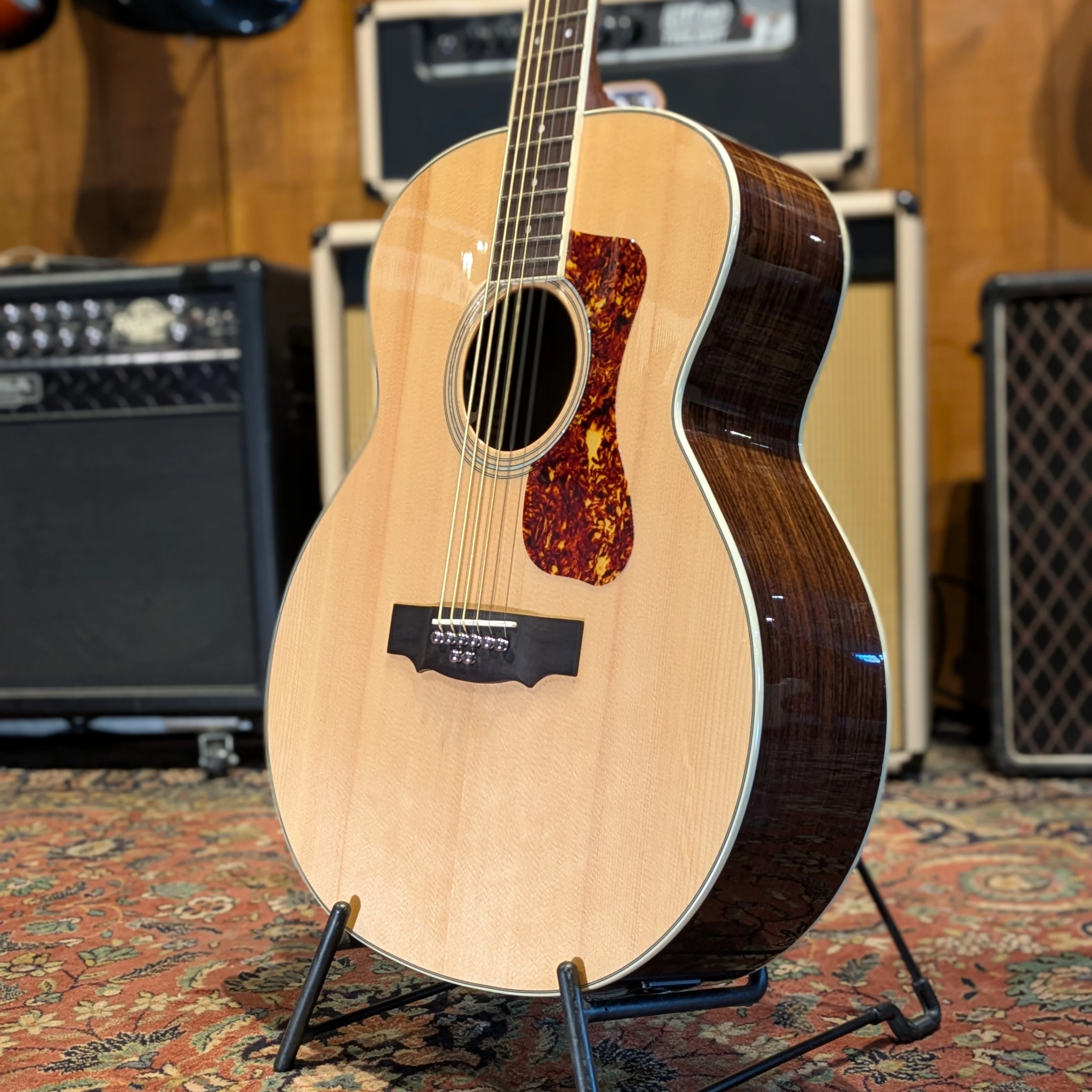 Guild Westerly Collection BT-258E Deluxe Baritone - Image 3