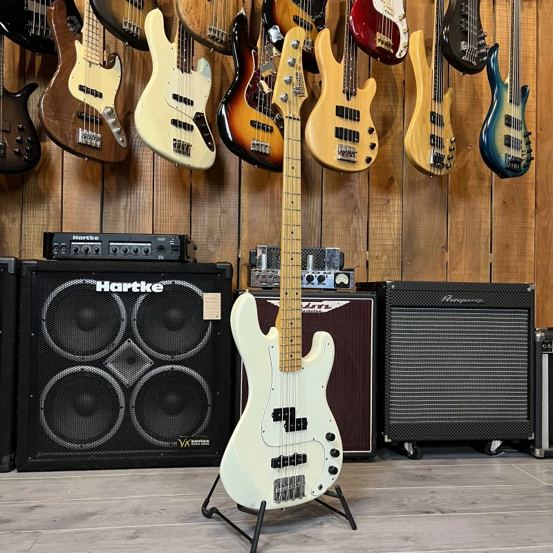 Hohner PJ Bass - Image 2