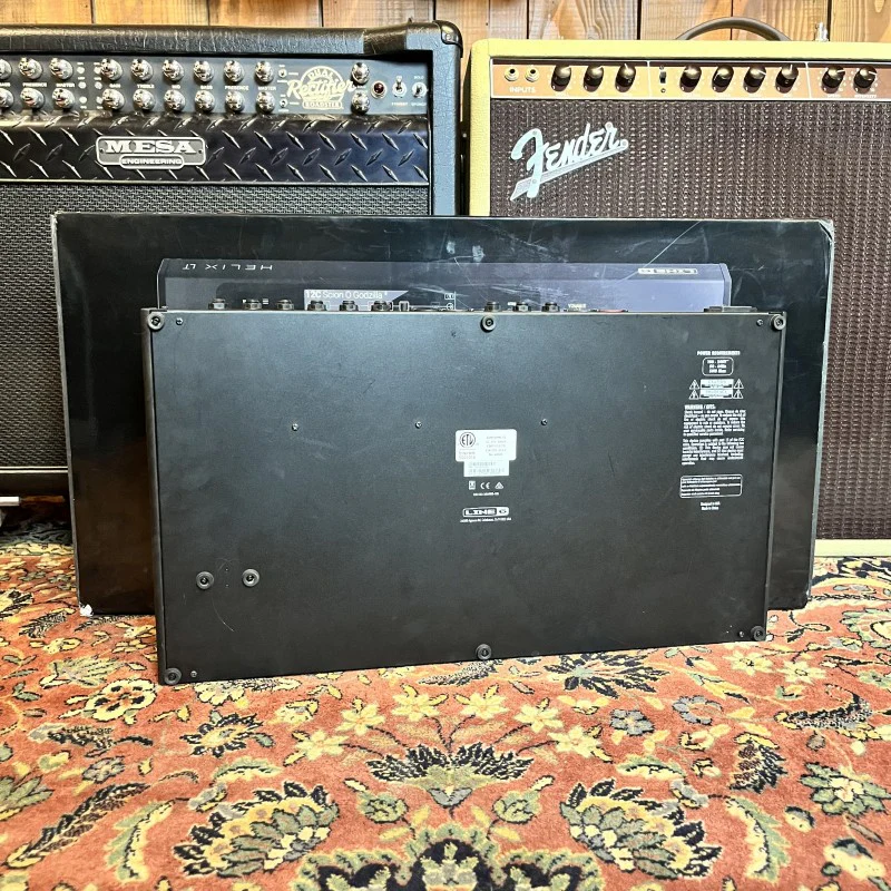 LINE 6 HELIX LT +Mooer footswitch Topper - Image 2