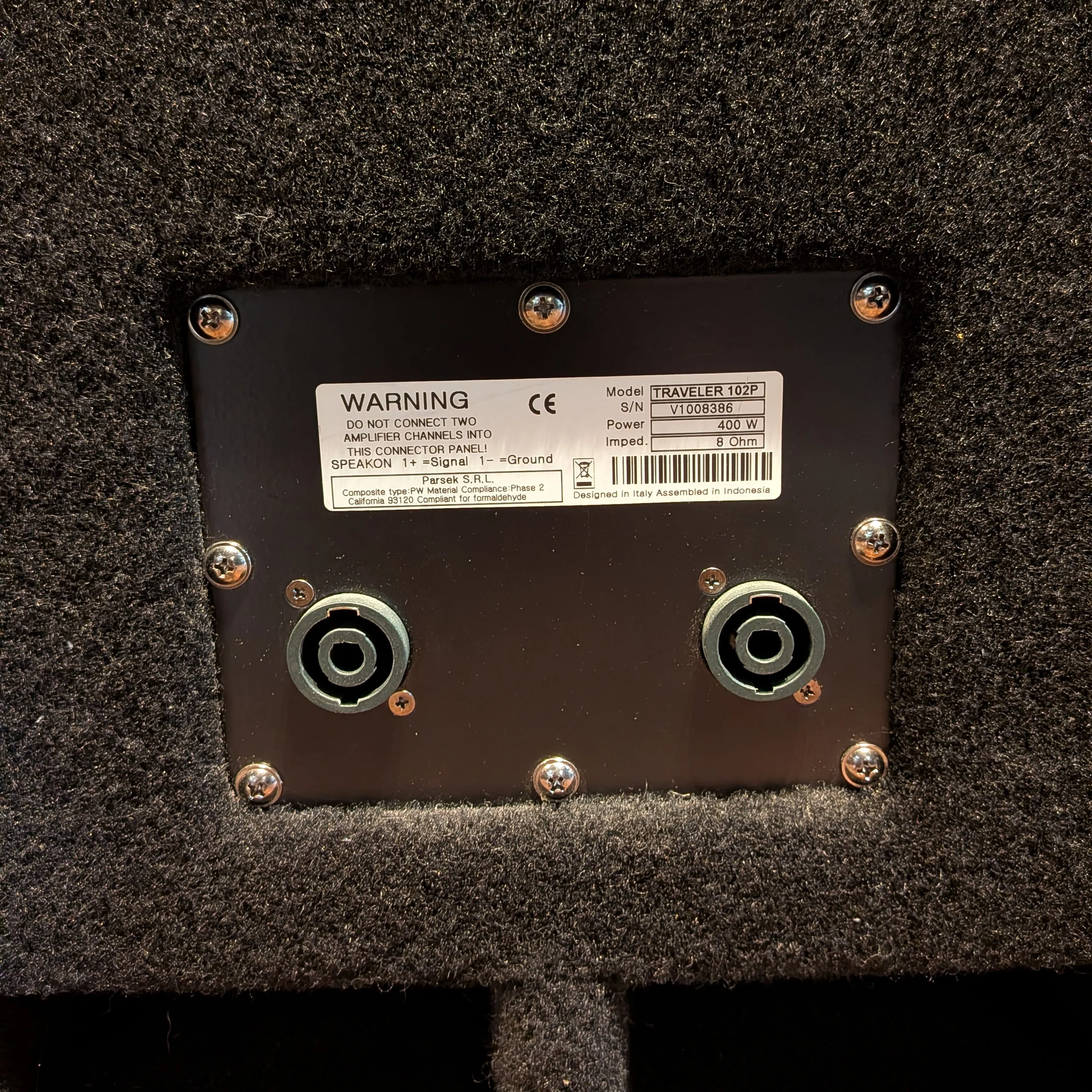 Markbass Traveler 102P 400-Watt 2x10" Bass Speaker Cabinet (8ohm) - Image 4