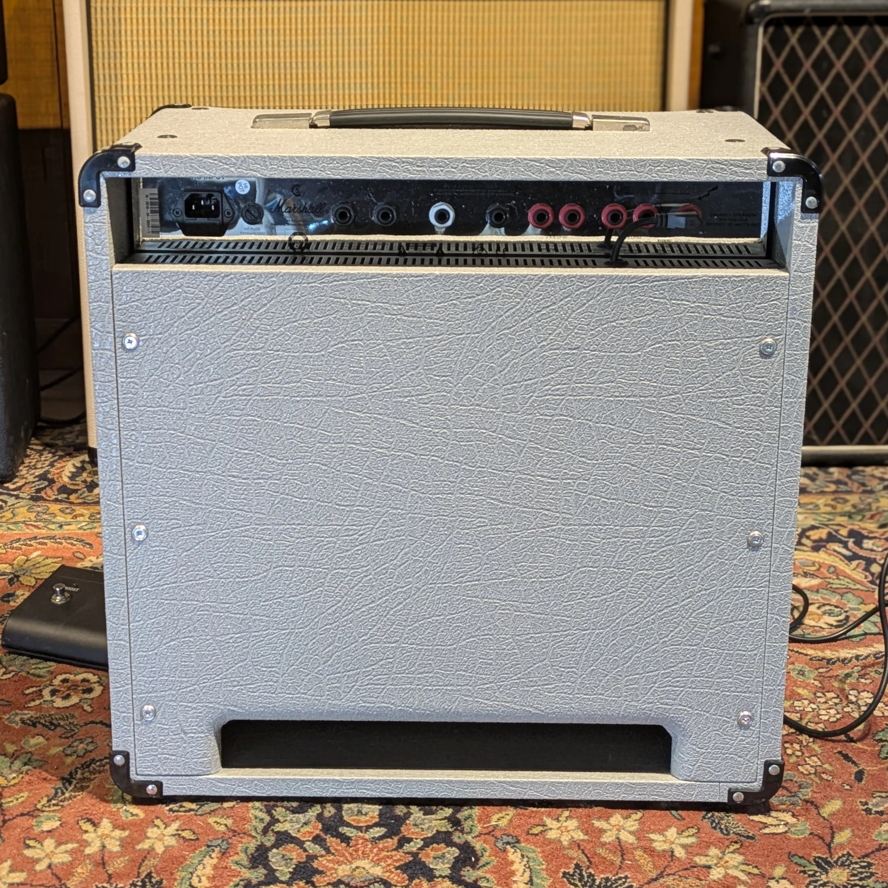 Marshall 2525C Mini Jubilee 2-Channel 20 Watts 1x12" Guitar Combo - Image 4