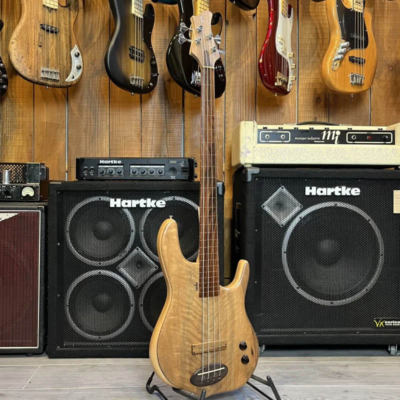 Matthieu Combe Fretless Style Rob Allen - Image 3