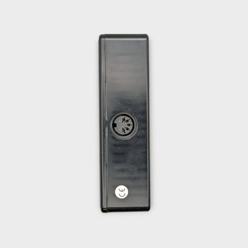 MIDI Solutions Quadra Thru 4 Output MIDI Thru Box - Image 3