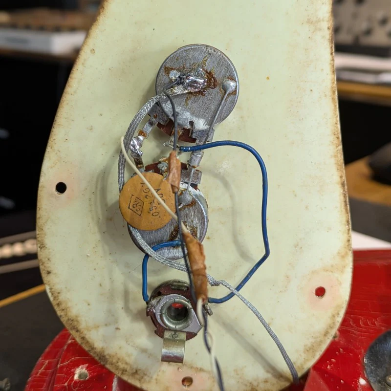 Mosrite Ventures Bass 1965 - Fiesta Red - Image 16