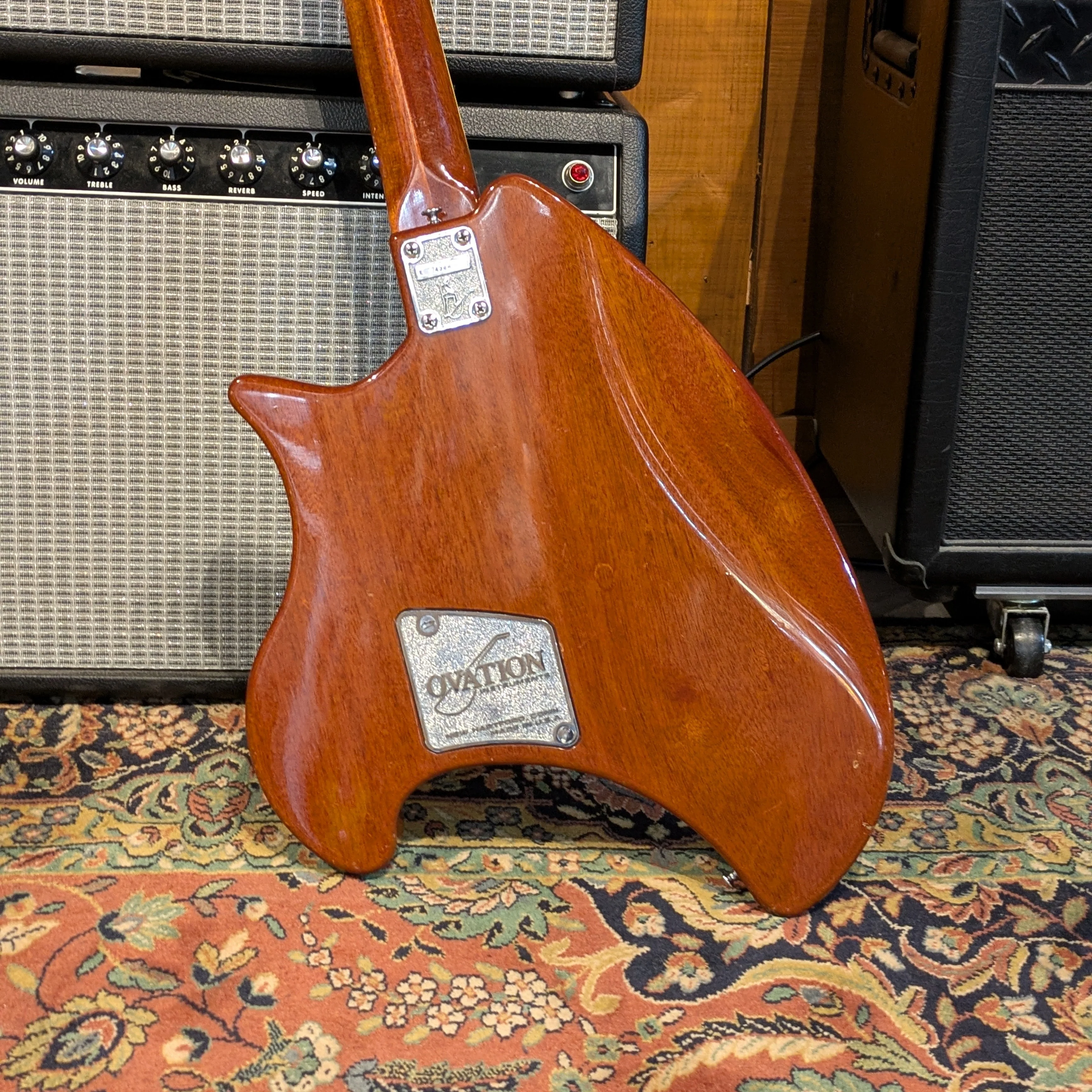 Ovation Deacon - Image 4