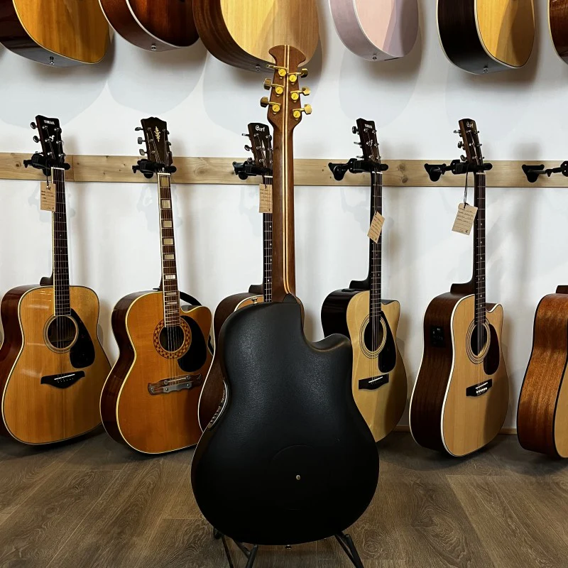Ovation L778 (2007) USA - Image 4