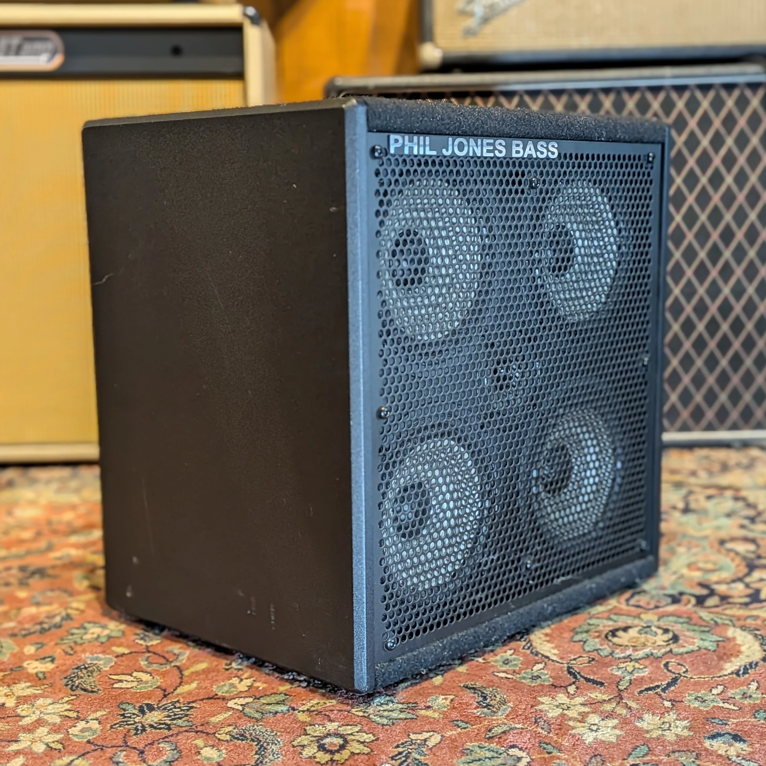 Phil Jones Cab 47 300-Watt 4x7" Bass Cabinet - Image 3