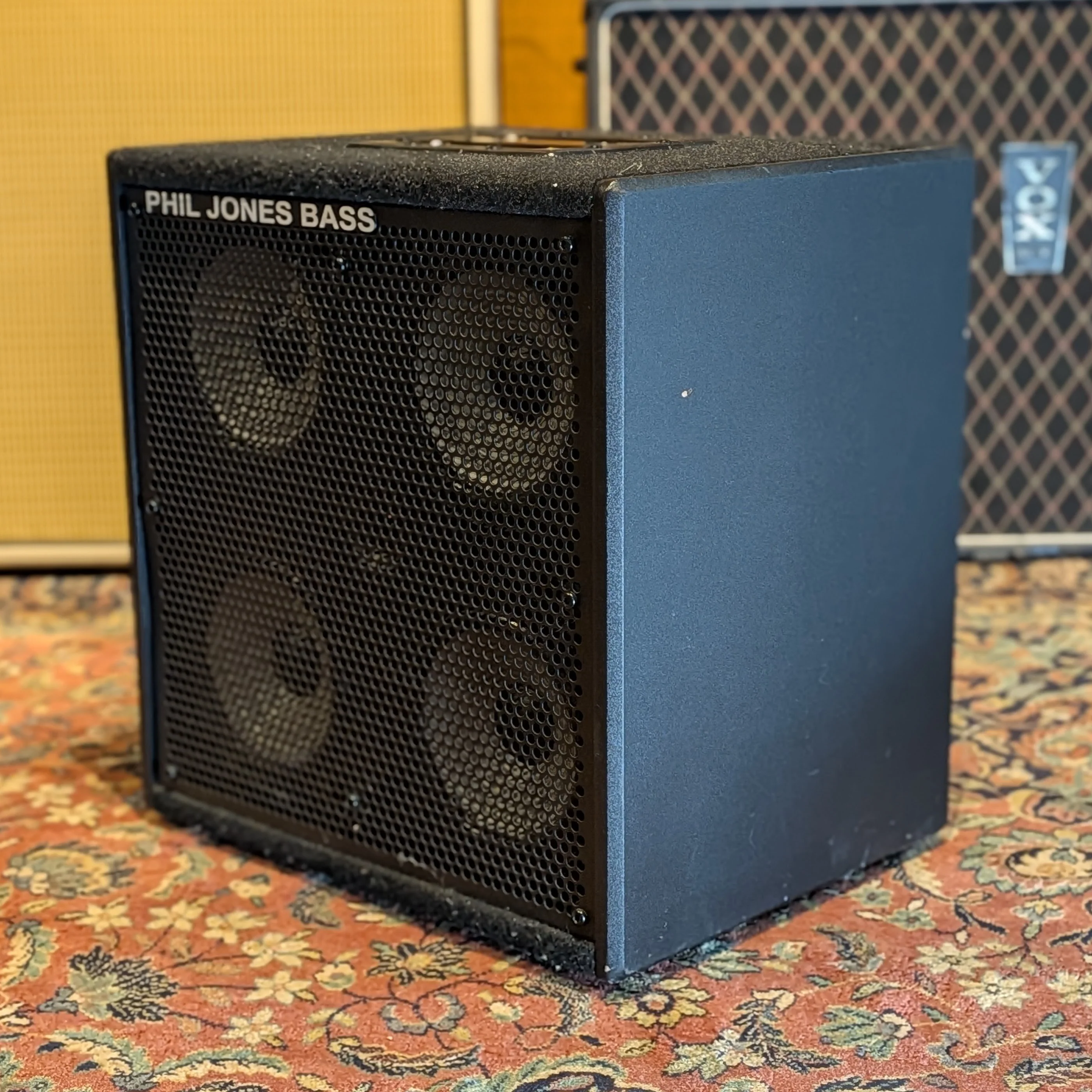 Phil Jones Cab 47 300-Watt 4x7" Bass Cabinet - Image 5