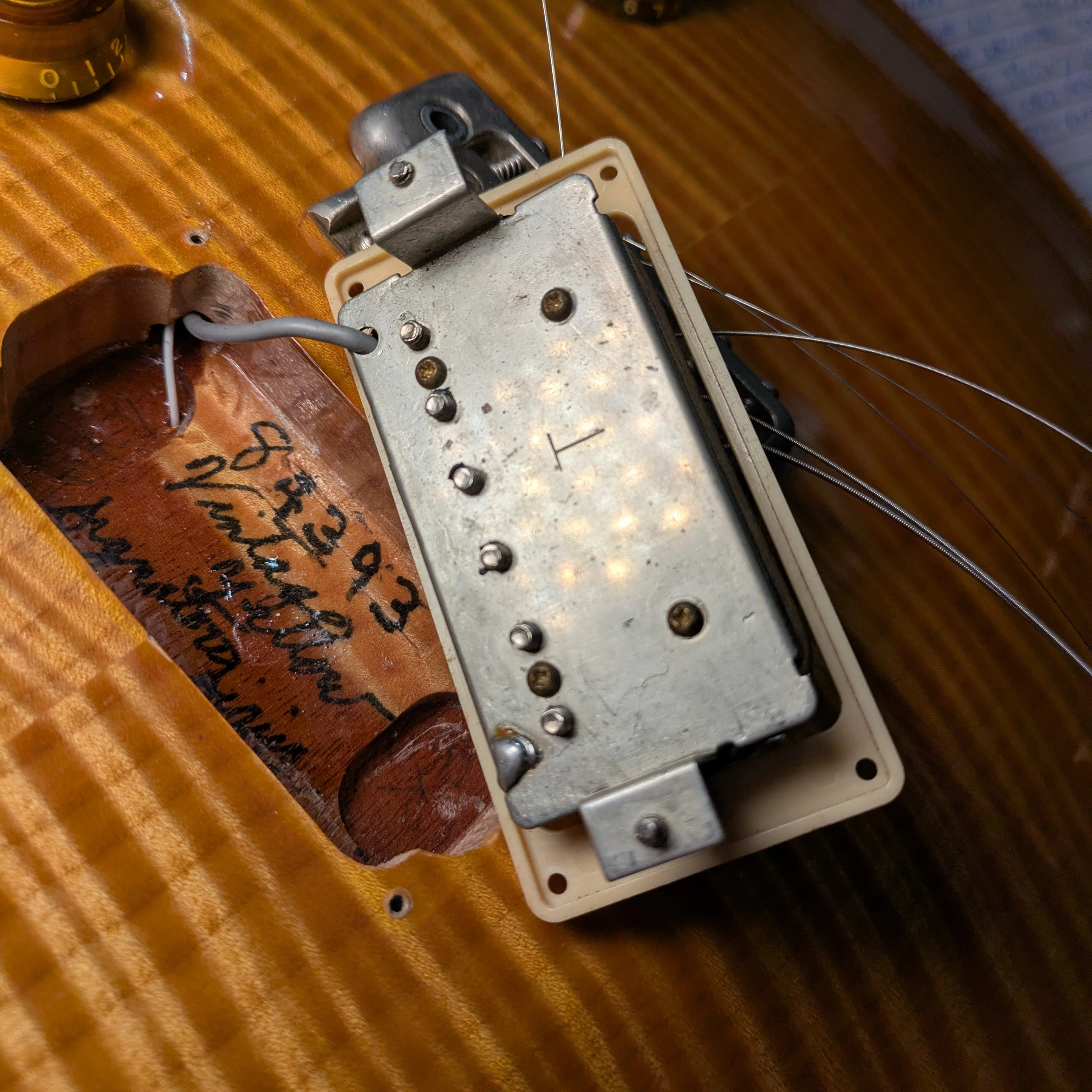 PRS Custom 24 1988 - Vintage Yellow - Image 12