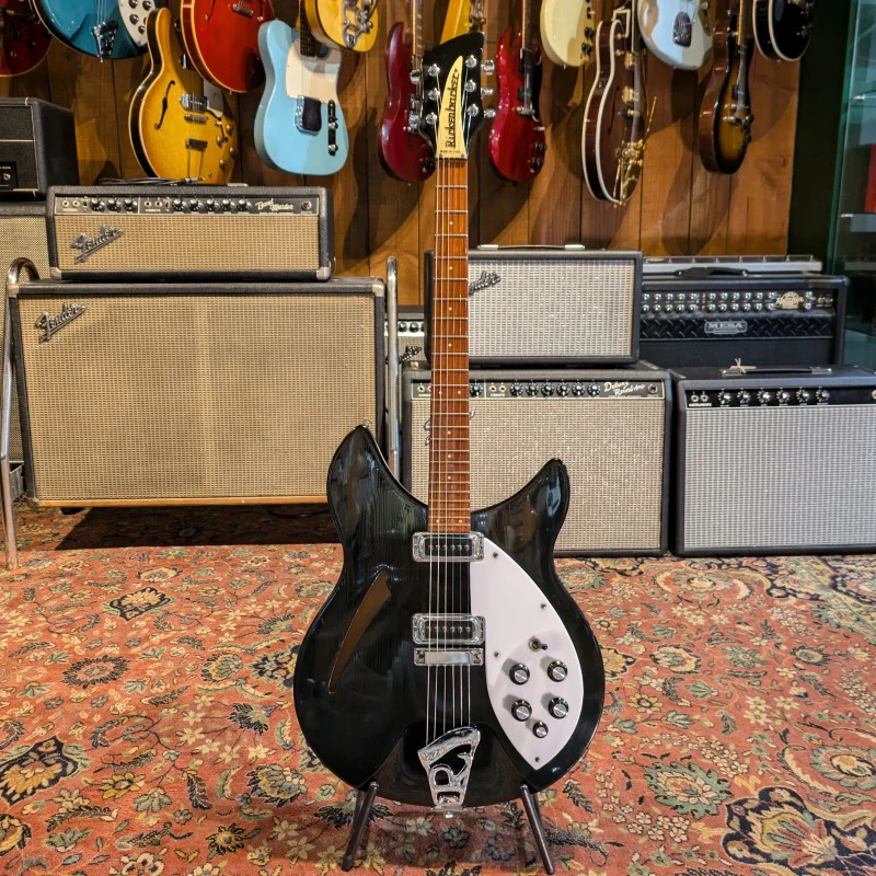 Rickenbacker 330 1989 - Jetglo - Image 5