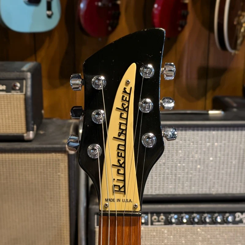 Rickenbacker 330 1989 - Jetglo - Image 7