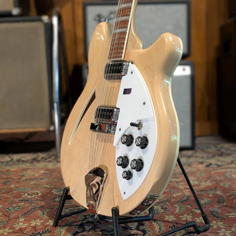Rickenbacker 360/12 2009 - Mapleglo - Image 4